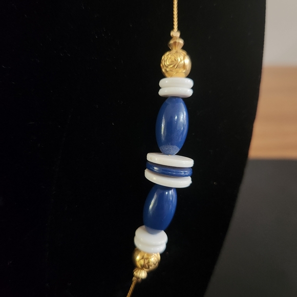 Vintage Style Long Beaded Necklace in Blue White Gold Made in Korea - Picture 6 of 8